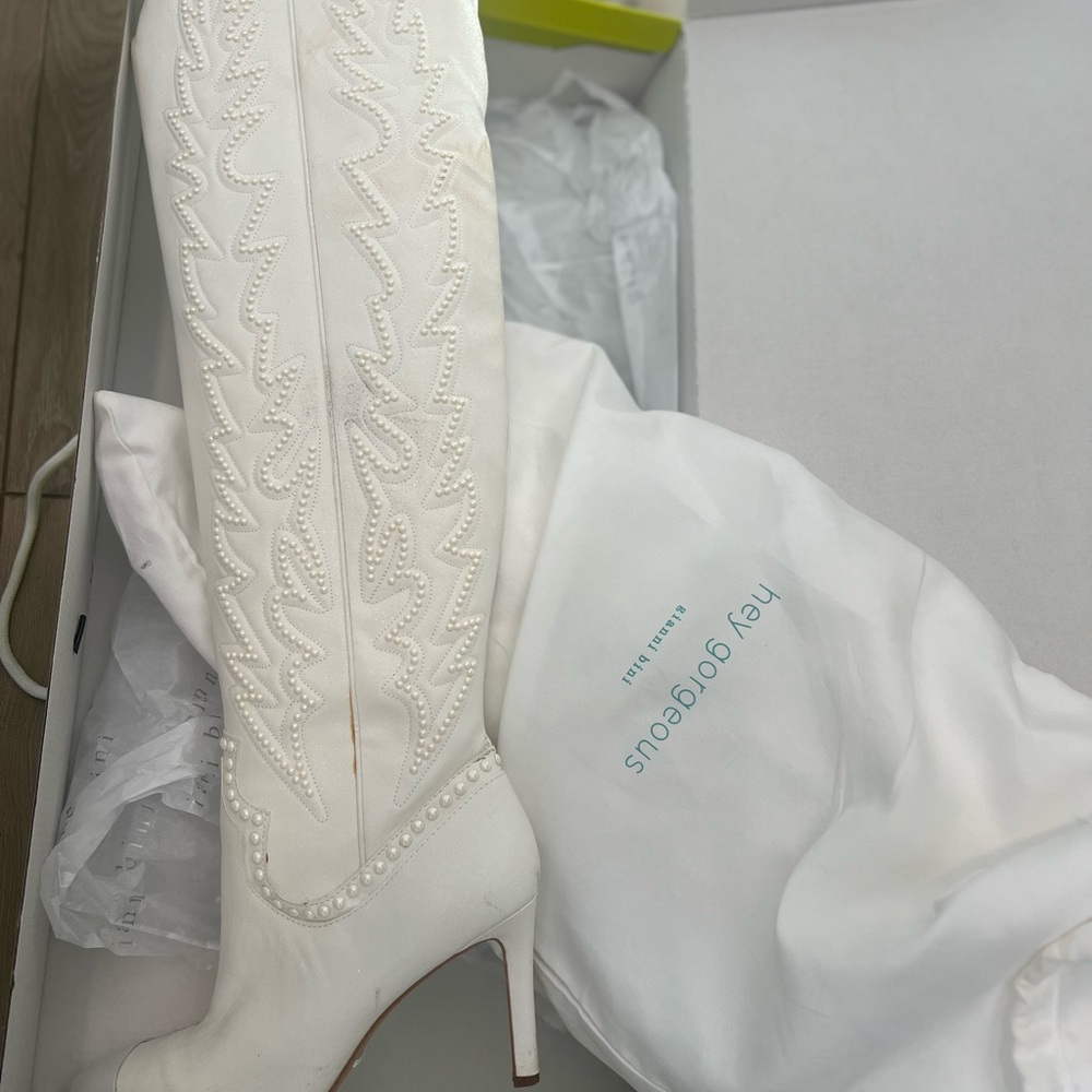 Gianni Bini White Heeled Boots with pearls